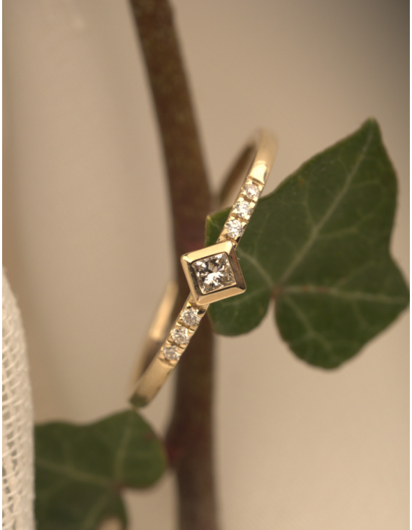 GG Briljant ring Malaga 0.13 crt H/Si