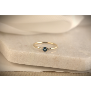 GG Briljant ring Mia 0.03 crt H/Si + London Blue Topaz