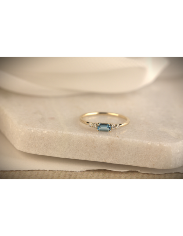 GG Briljant ring Casa 0.10 crt H/Si + Swiss Blue Topaz