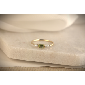 GG Briljant ring Casa 0.10 crt H/Si + Peridot