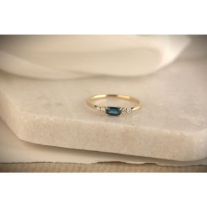 GG Briljant ring Casa 0.10 crt H/Si + London Blue Topaz